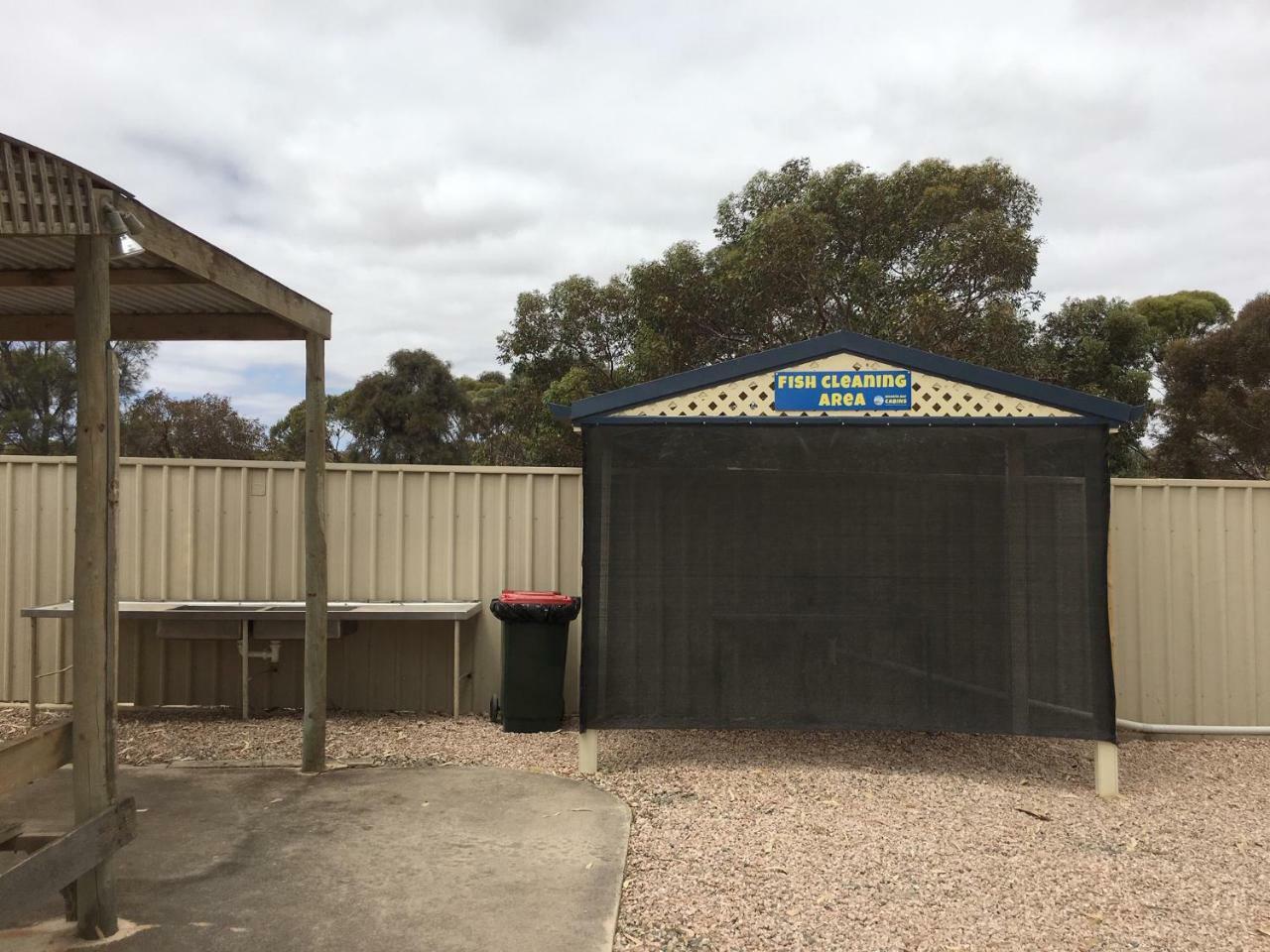 Moonta Bay Cabins Port Moonta Exterior photo
