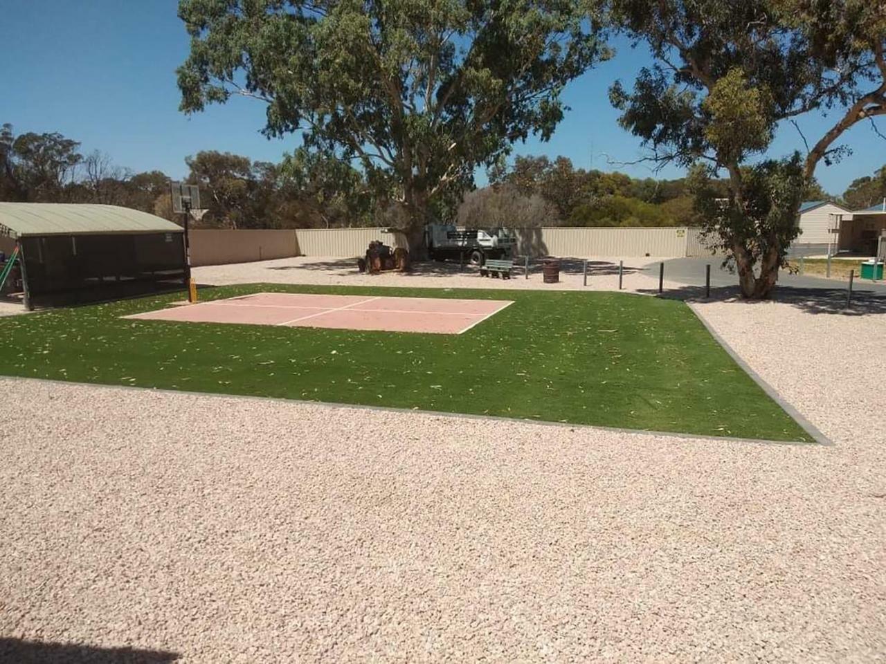 Moonta Bay Cabins Port Moonta Exterior photo