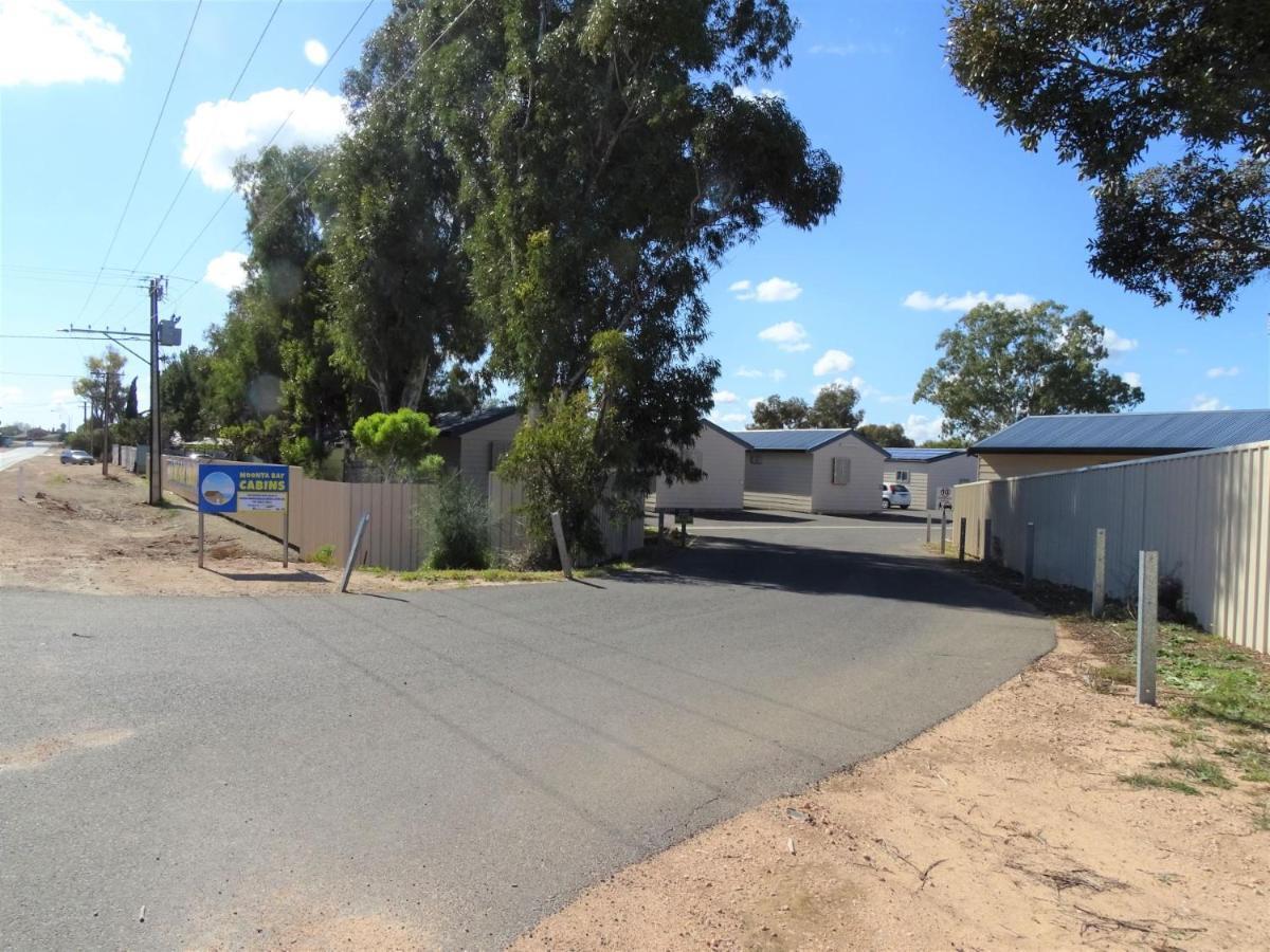 Moonta Bay Cabins Port Moonta Exterior photo